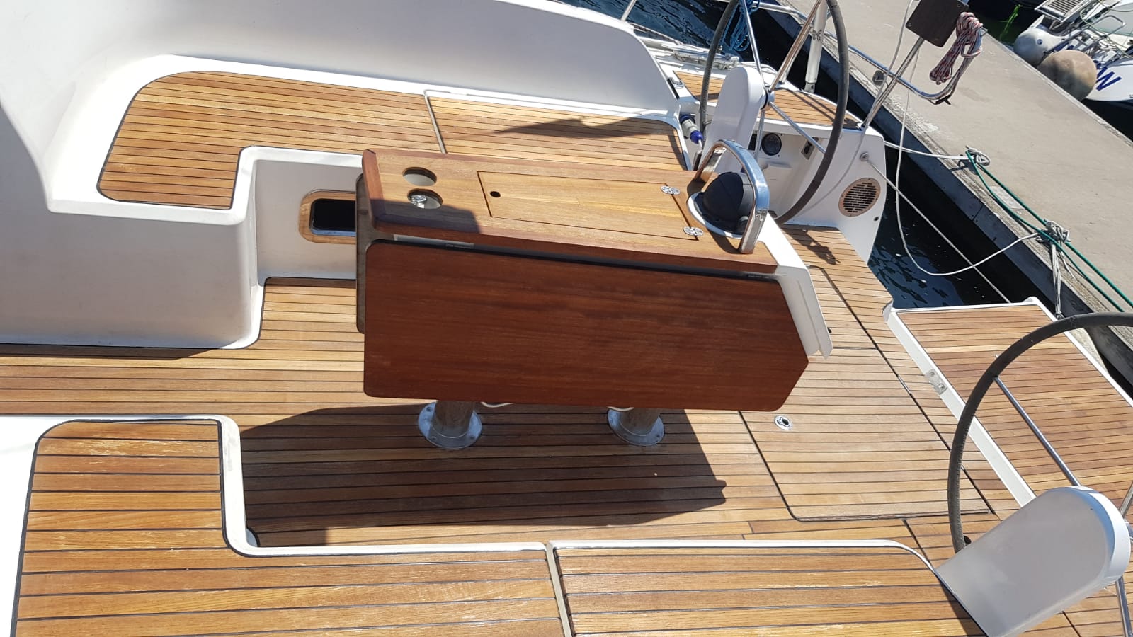 Yacht Bavaria 46 Cruiser în Portul Turistic Mangalia
